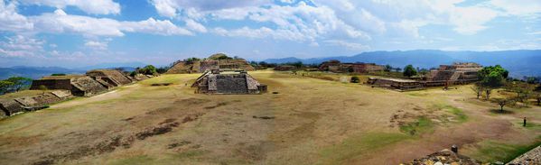 Monte Alban Pano (2)