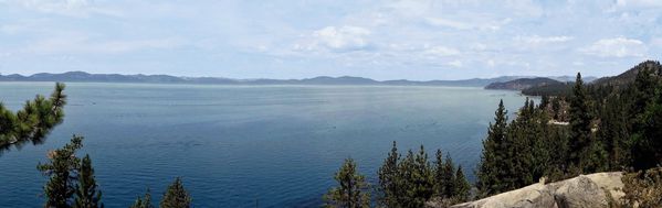 Lac-Tahoe-pano-1.jpg
