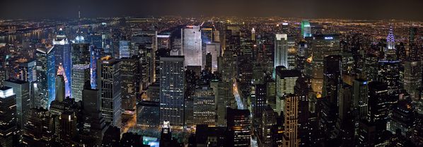 New York Midtown Skyline at night - Jan 2006 edit1