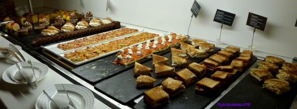 buffet-petit-dejeuner-luxe-hotel-sport-hermitage-andorre.jpg