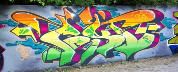 pest-p19-crew-graffiti-copie-1.jpg