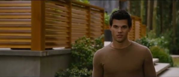 Twilight---Chapitre-5-Revelation-2e-partie-photo-3.jpg