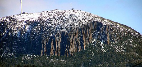 Organ_Pipes_Mount_Wellington---Tasmanie---Graeme-Bartlett.jpg