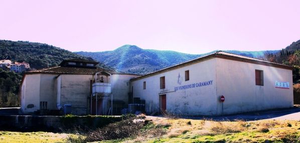 coope-Caramany-1-cmp.jpg