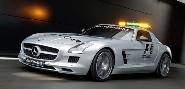 Mercedes SLS AMG Safety-car 1