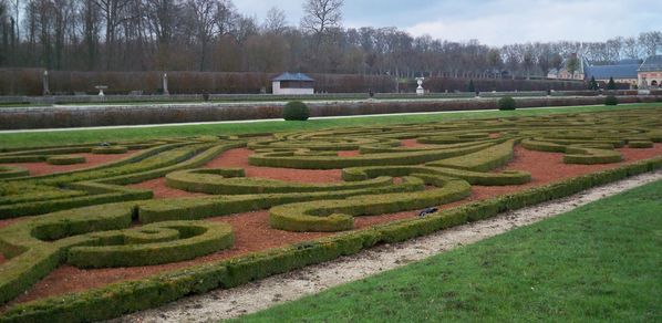 vaux-le-vicomte_jardin-a-la-francaise