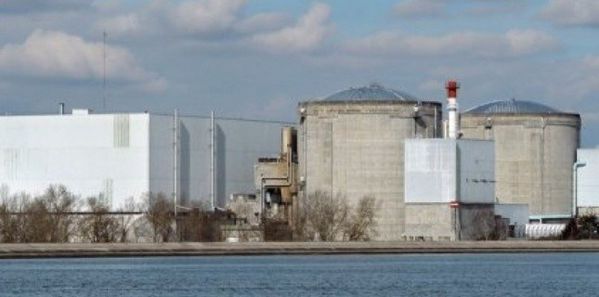 La-centrale-de-Fessenheim--en-mars-2011.jpg