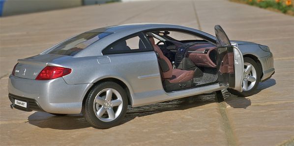 PEUGEOT 407 V6 COUPE GRIS NOREV03