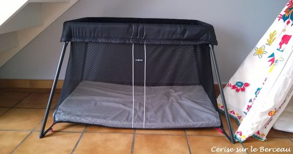 Test} Le lit parapluie light de Babybjörn - Cerise sur le Berceau