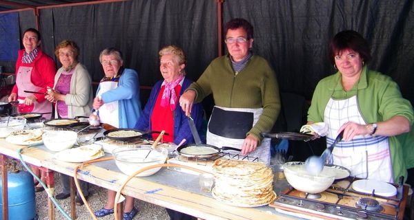 a008b Quequeville au Manoir de la Coquerie, Kermesse de la