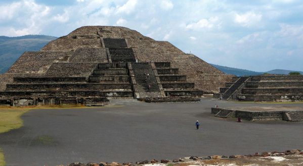 Teotihuacan pyramide de la lune 2 (2)