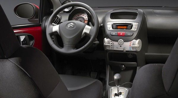 interieur-Citroen-C1-restylee.jpg