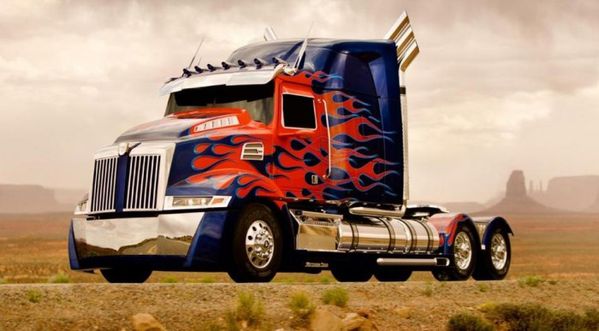 Transformers-4---Optimus-Prime.jpg