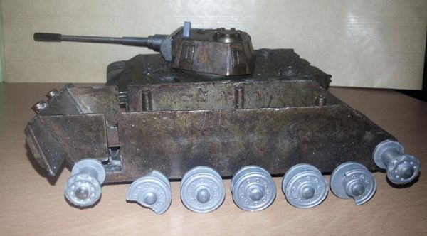 Tank-playme-2.jpg