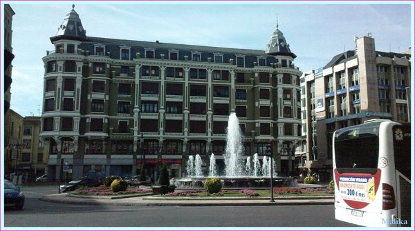 Architecture-Leon--1-.jpg