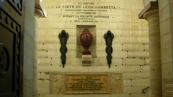 015 Heart of Léon Gambetta, Panthéon, Paris