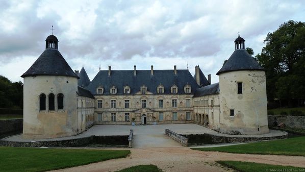 bussy-chateau5.JPG