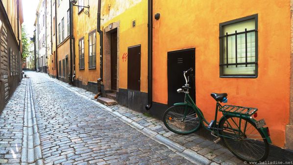 rue-pavee-Sodermalm.JPG