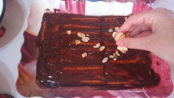 Gateau-au-chocolat-aux-petits-beurres--sans-cuisson--0524.jpg