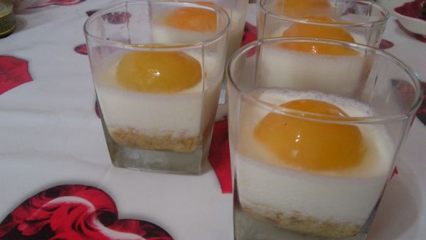 Cheesecake-d-abricot-en-verrine-sans-cuisson-0678.jpg