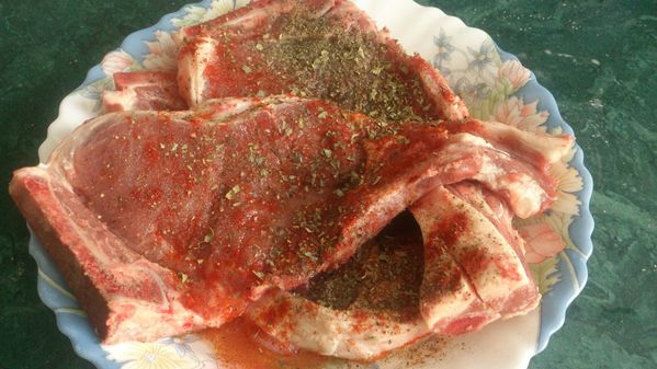 Entrecote-de-veau-en-marinade---pomme-de-terre-au-four-- 00