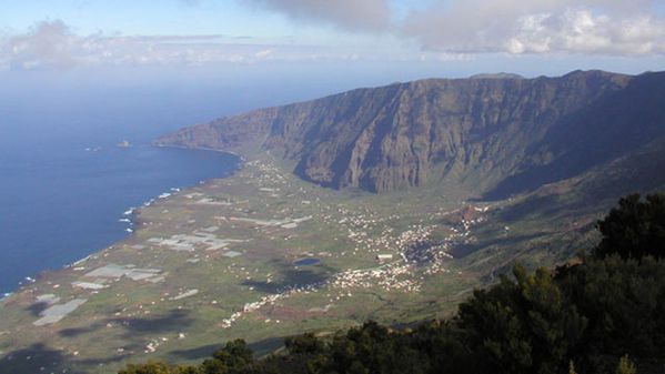 hierro_golfo_valley_gr.jpg