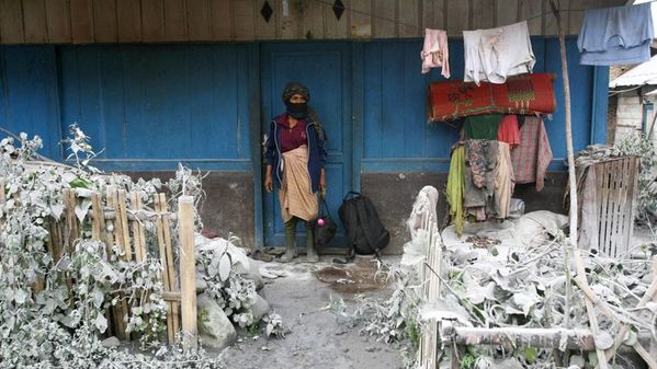 2013.11 Sinabung - Binsar Bakkara -AP