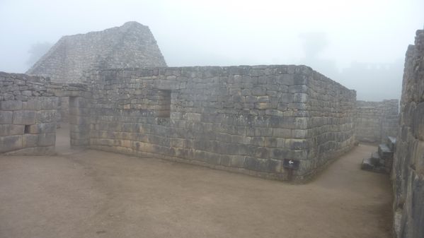 P1150715-Machu-Picchu.JPG