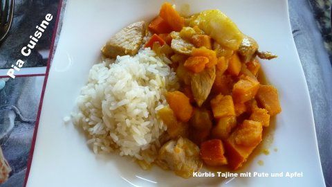 Kurbis-Tajine-mit-Pute-und-Apfel--3-.JPG