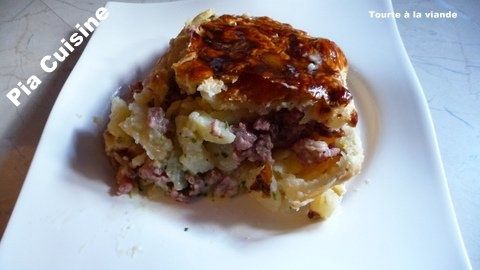 Tourte-a-la-viande--2-.JPG