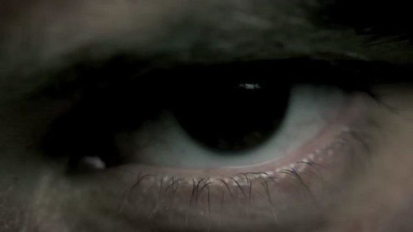 Aux-yeux-de-tous-photo.jpg