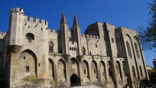 157 Avignon, Palais des Papes,