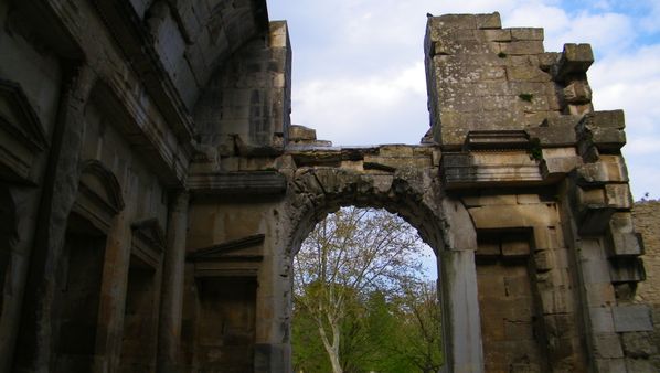 117 Nîmes, Temple de Diane
