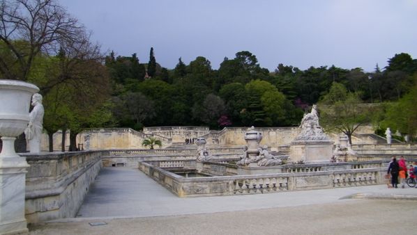 125 Nîmes, Jardin de la Fontaine