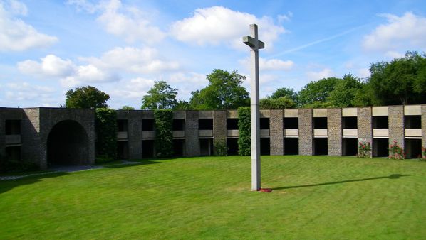 2619 Le cimetière militaire allemand de Mont-de-Huisnes, H