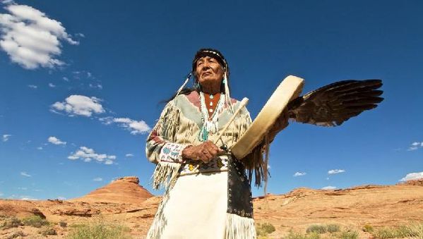 navajo-medicine-man.jpg