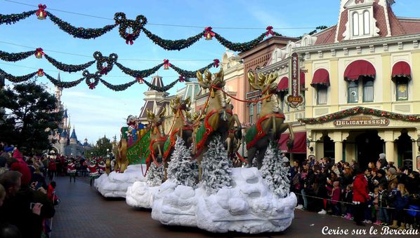 Noel-2013-decorations-disneyland-paris (121)