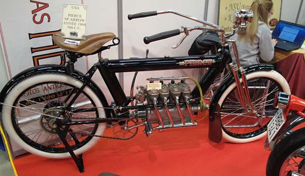 Pierce Moto Antiguas