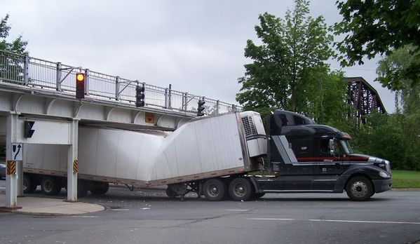 Les ponts sont trop bas 004