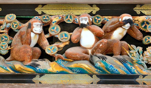 Three_Wise_Monkeys-Tosho-gu_Shrine-Nikko---MichaelMaggs.JPG
