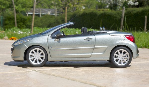 PEUGEOT 207 CC CABRIOLET GRIS NOREV09