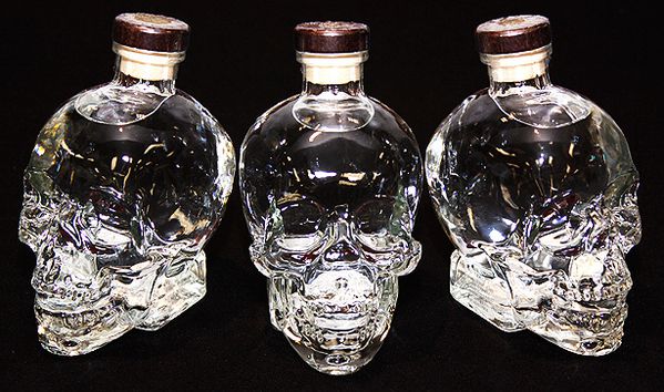 skull-vodka-120710-xlg-66815670.jpg