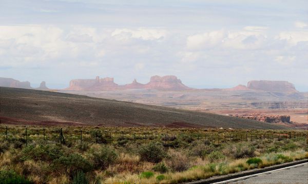 Monument Valley vue de la route 4b