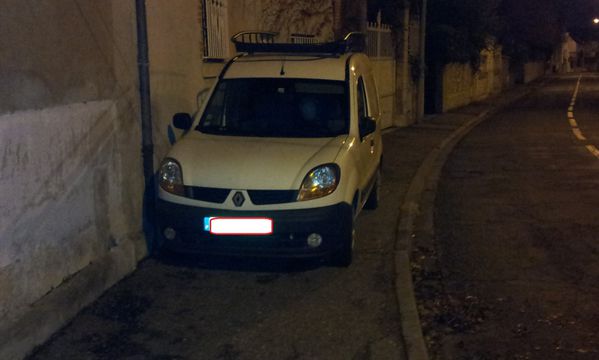 2012-12-08-Blois-Vl-sur-trottoir-jpg