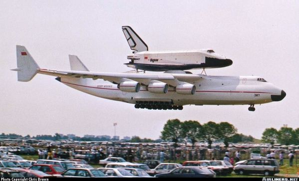 Antonov-AN225-