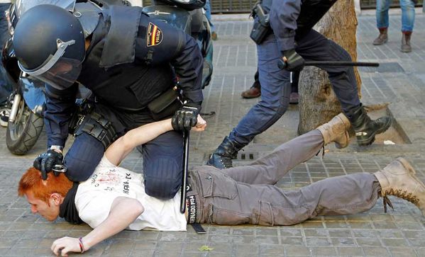 (Février 2012-Valencia) Manifestation d'étudiant-e-s-4