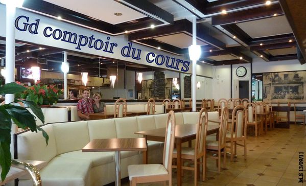 Le comptoir du cours - 13 sept 2011 002