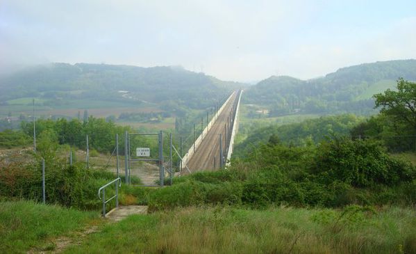 La ligne TGV à La Roche sur Grane