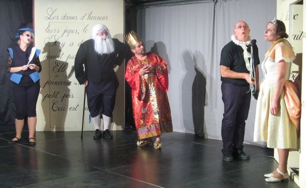 cercle-le roi nu 2012 homme en noir 063