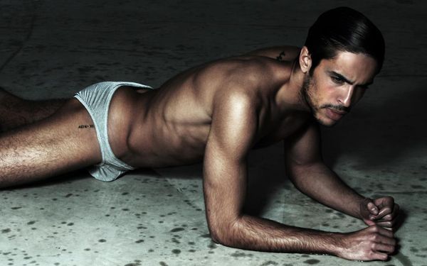 Javier-Covo-Belleza-Masculina-Burbujas-De-Deseo-02.jpg